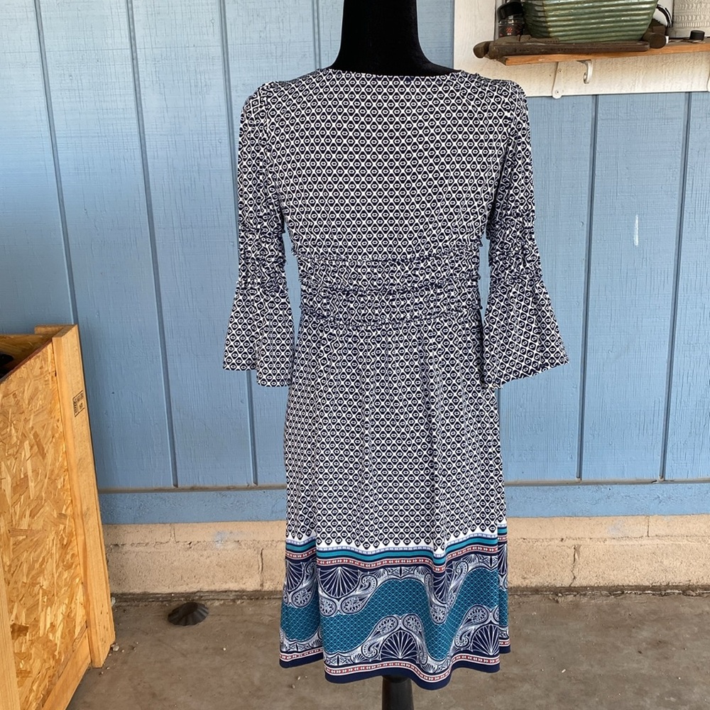 Max Edition Pattern Dress - Picture 8 of 8